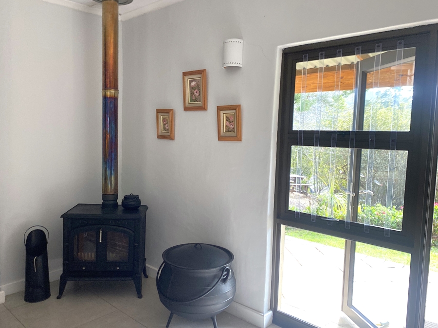 2 Bedroom Property for Sale in Hunters Home Western Cape